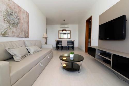 Flat Barrabella - image 2