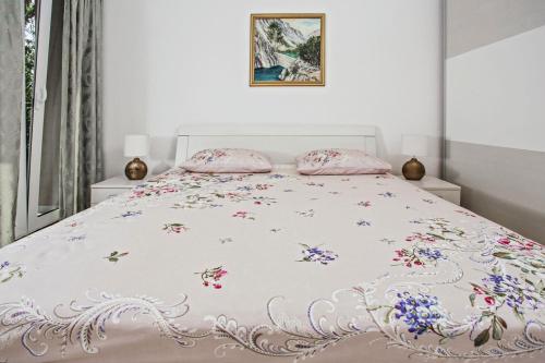  ctim248/ Lovely holiday home with a private pool in Donji Proložac