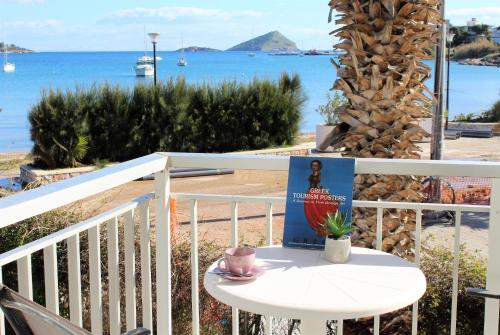  Apartments MARE BLU by the sea. in Porto Rafti