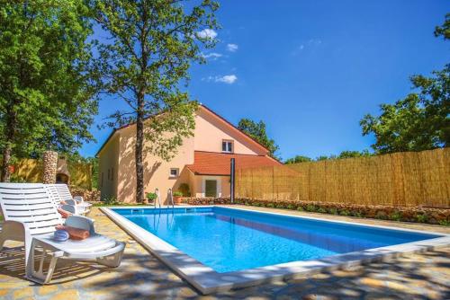 Villa Lovro in Imotski, private pool - Accommodation - Gornji Vinjani