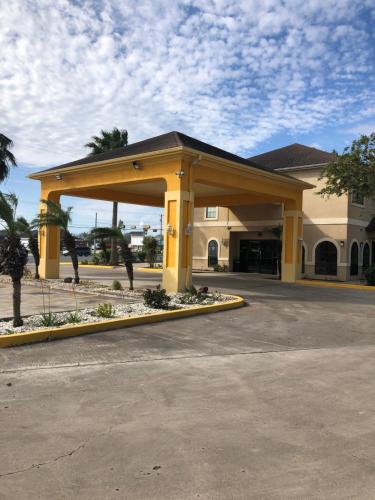 Bejárat, Los Fresnos Inn and Suites in Los Fresnos (TX)