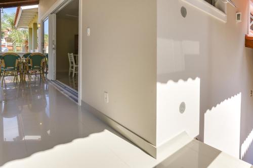 Two-Bedroom House 647 image 5