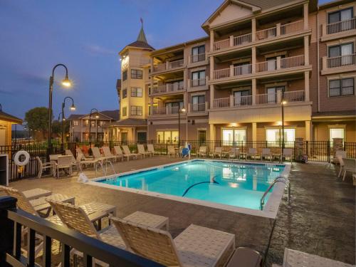 Chautauqua Harbor Hotel - Jamestown - 수영장