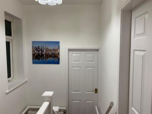 Picture of Westbourne House Serviced Apartment