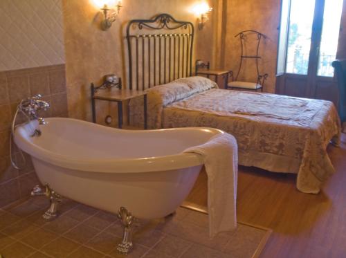 Hotel Rural y SPA Kinedomus Bienestar in Fresnillo de las Duenas