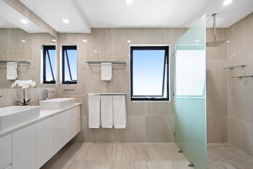 Hidden Cove on Hamilton Island by HIHA