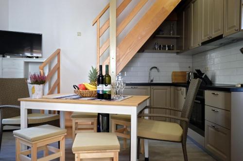 Two-Bedroom Apartment image 7