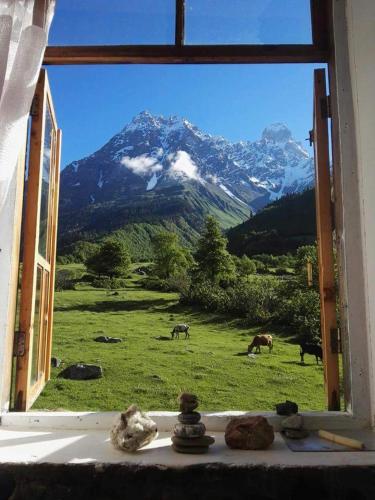 Skats, Peak Mazeri Guest House in Mazeri
