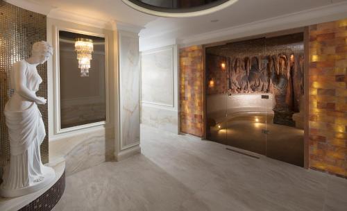 Спа, Chateau Monty Spa Resort in Марианске Лазне