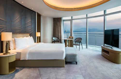 room detail thumbnail 1