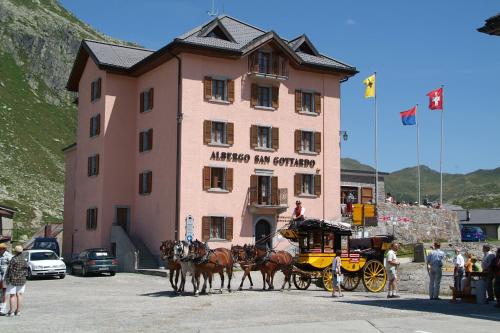 Albergo San Gottardo - Hotel - Airolo