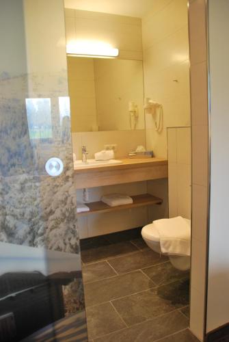 Hotel Pariente - image 11