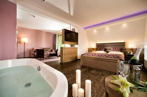 Suite with Thermal Bath Access