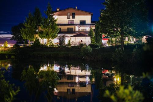 . Hotel Luzino
