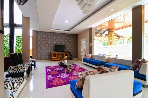 Ombey Guest House, Bogor