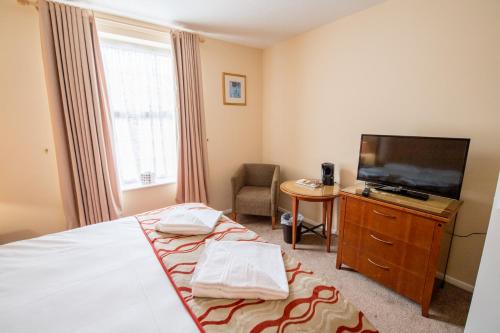 The Black Horse Inn - image 11