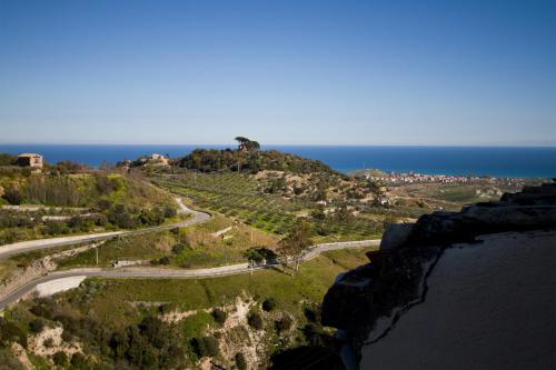 Casa Annunziata, Borgo e mare a Badolato