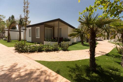 Bungalow Deveses (5-6 Personen)