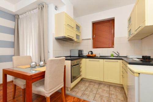 Lord Residence - image 7