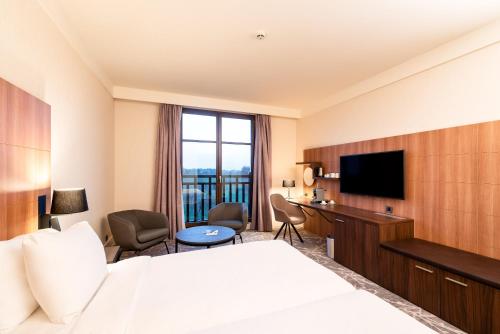 room detail thumbnail 1