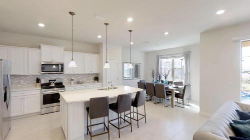 Solterra Resort 5 Bedroom Vacation Home with Pool 1873 - image 9