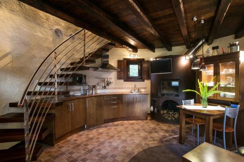 Létesítmények, Aldea Os Muinos in As Mirans