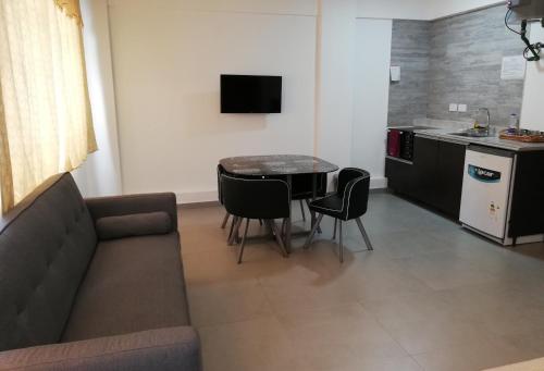 Apartment image 10