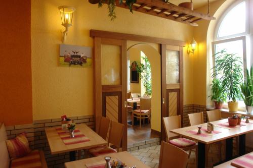 Étterem, Hotel-Pension Grune Linde in Delitzsch