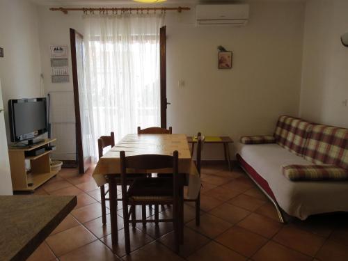 Apartments INES