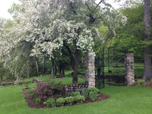 Adair Country Inn & Restaurant - image 5