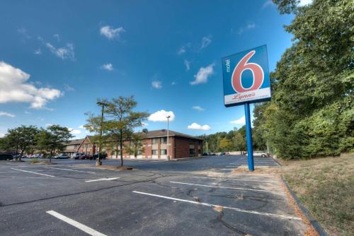 Motel 6-Branford, CT - New Haven