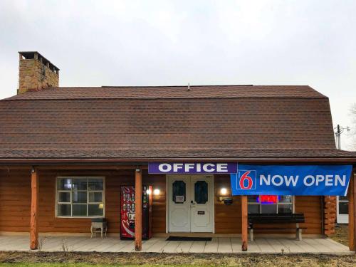 Motel 6 Shartlesville, PA - 숙소 외관