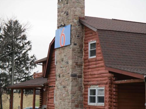 Motel 6-Shartlesville, PA - Hotel - Shartlesville