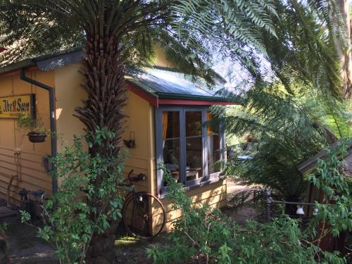 Como Cottages Bed & Breakfast