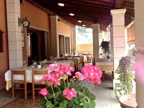 Iekārtas, Albergo Isetta in Grancona