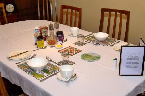 Wortley Cottage Guest House - image 13