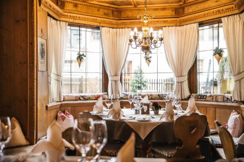 ห้องอาหาร, Hotel Grieshof in ซังคท์ แอนทัน แอม อาร์ลบูร์ก
