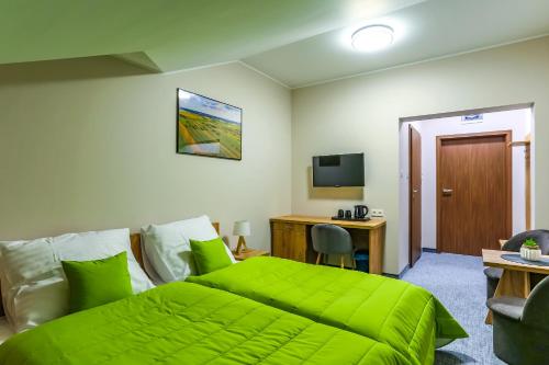 Standard King Room