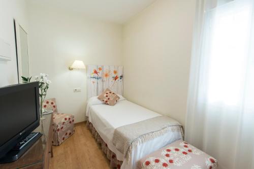 Hotel Alcántara - image 9
