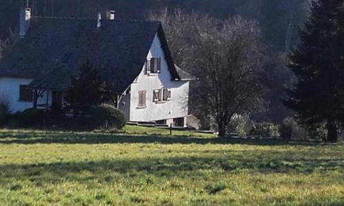 Grand Gite Rural - Location saisonnière - Salmiech