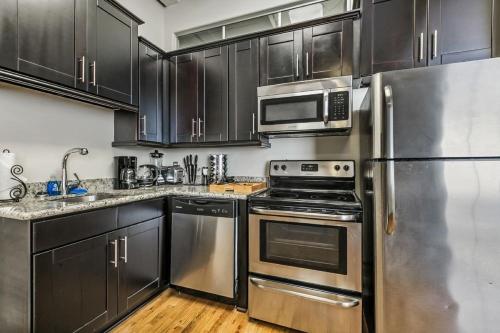 Stunning Apartments - Near FQ and Bourbon - 주방