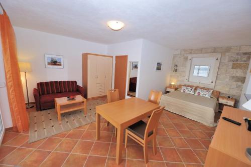 Apartments Nautilus-Bay 210 211 - main image