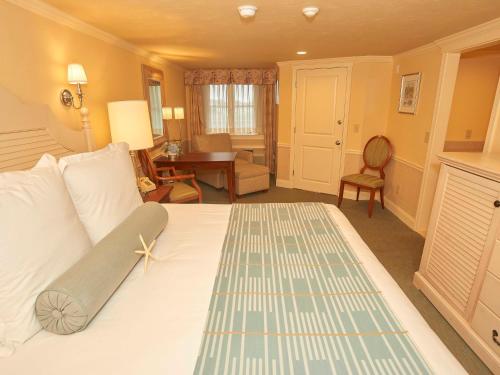 Anchor In Hotel - Hyannis, MA in Hyannis, USA