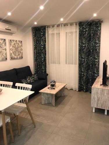 APARTAMENTO AVENIDA 2