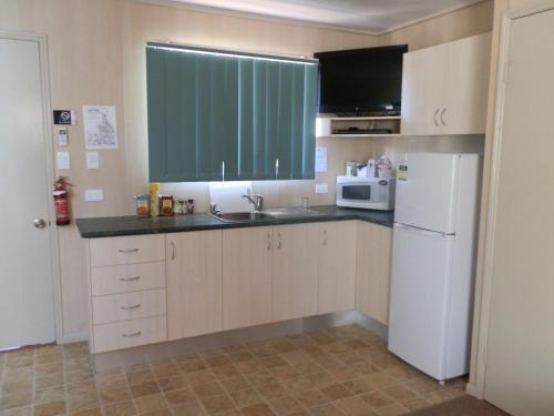 Konyha, PepperTree Cabins, Kingaroy in Kingaroy