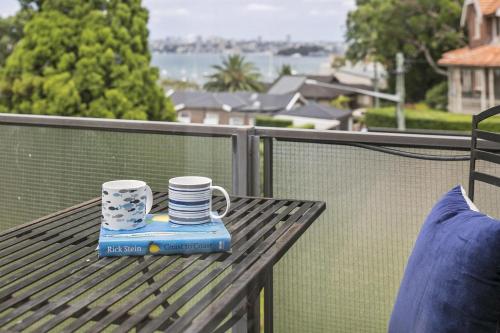 Summery, Spacious 4 bed House Near Harbour in Mosman