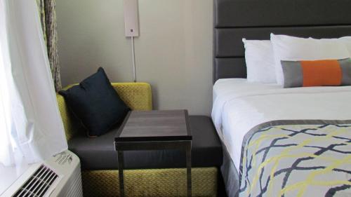 Baymont by Wyndham Murfreesboro - image 6