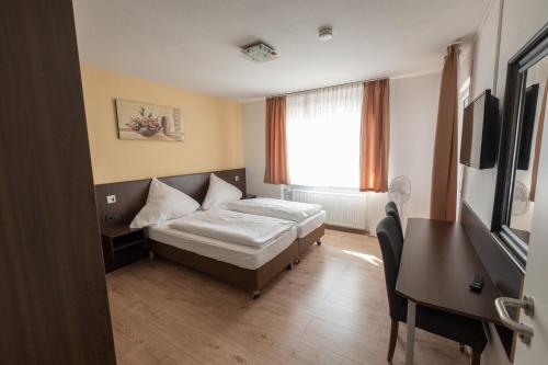 Schnitzelhaus und Pension Stadt Rosbach in Rosbach V.D.H.