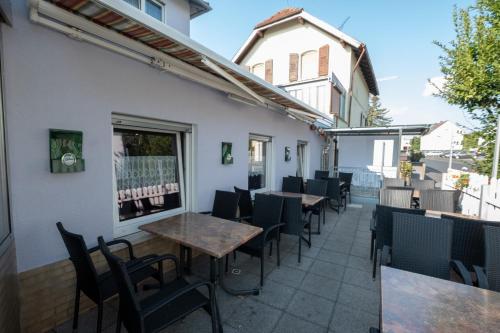 Étterem, Schnitzelhaus und Pension Stadt Rosbach in Rosbach V.D.H.