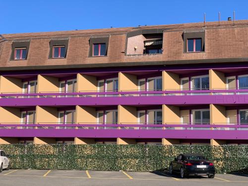 Buitenkant, Eh!Toi Self Motel in Leysin